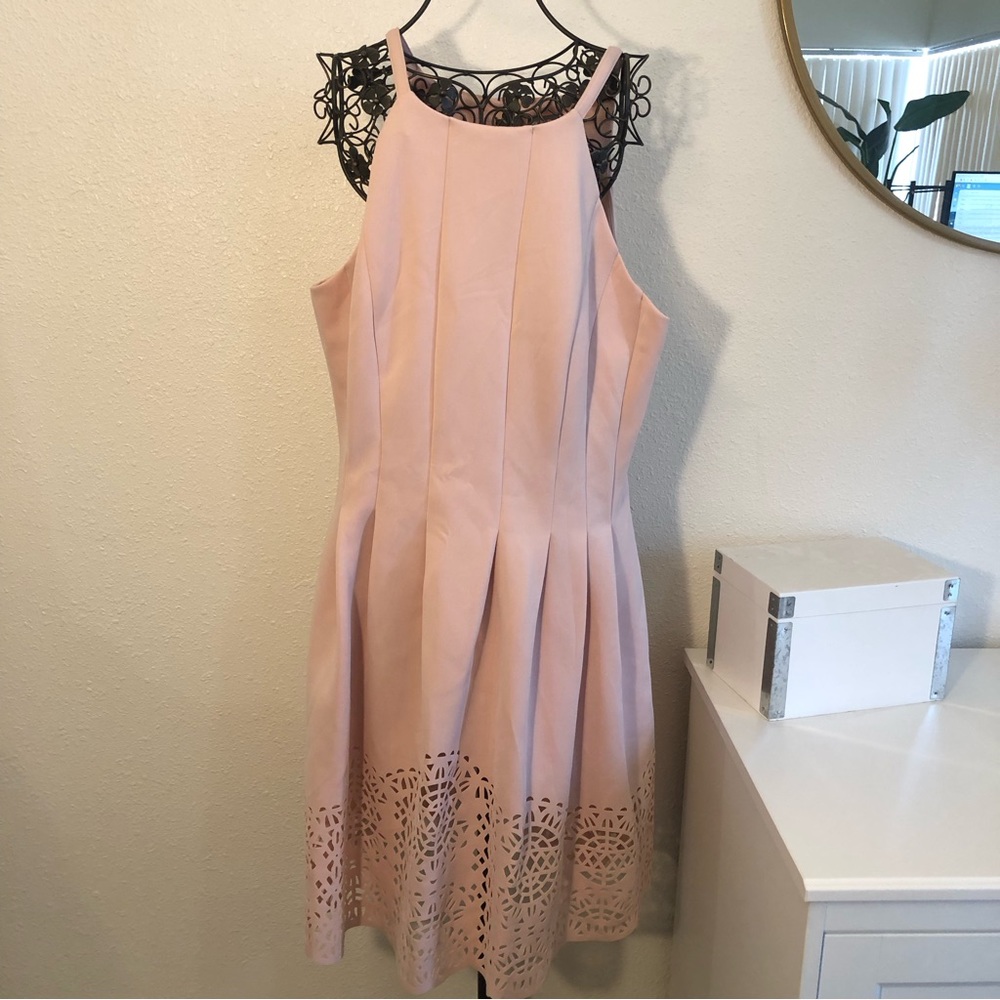 ❌SOLD❌Vince Camuto Pink Dress- 14